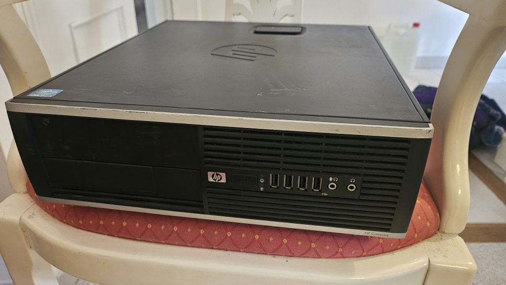 Segunda juventud para un HP Compaq 3200: De ir a pedales a volar en segundos.