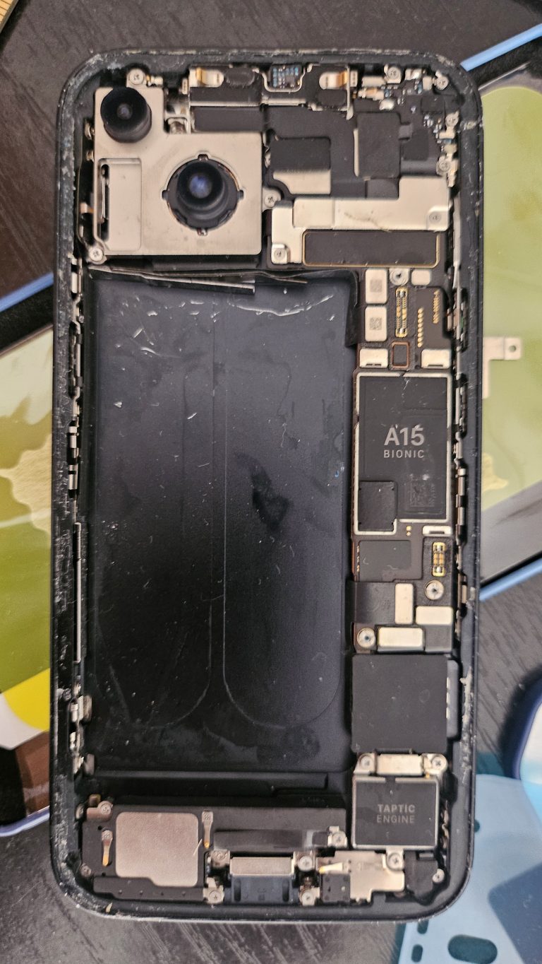Cambio de Pantalla y Service de Móviles